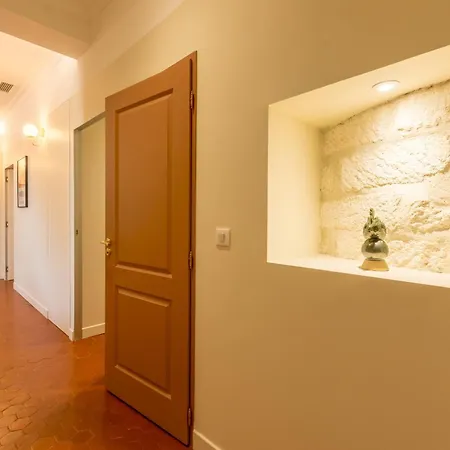 Apartment Comedie - Premiere Conciergerie